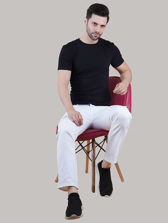 men solid mid rise regular fit cargo - 22241406 -  Standard Image - 2