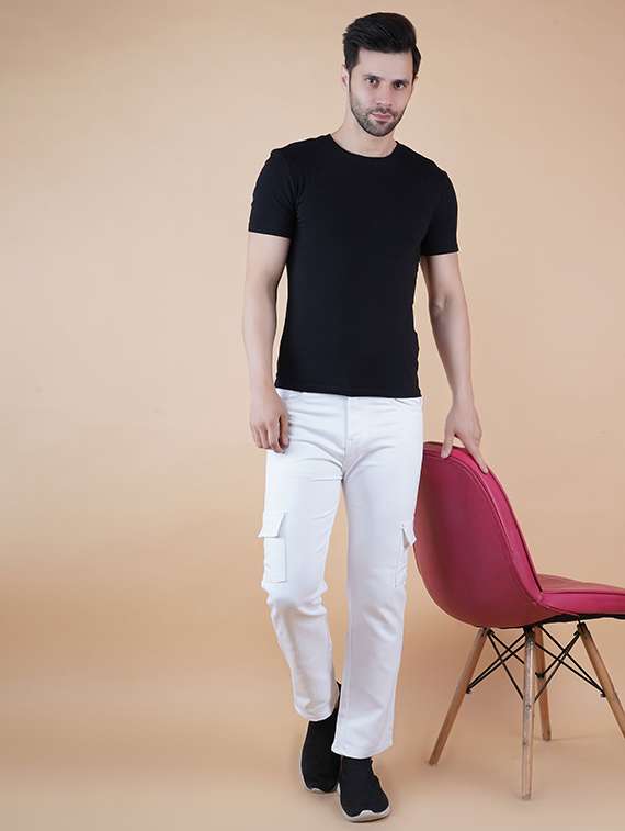 men solid mid rise regular fit cargo - 22241422 -  Standard Image - 2