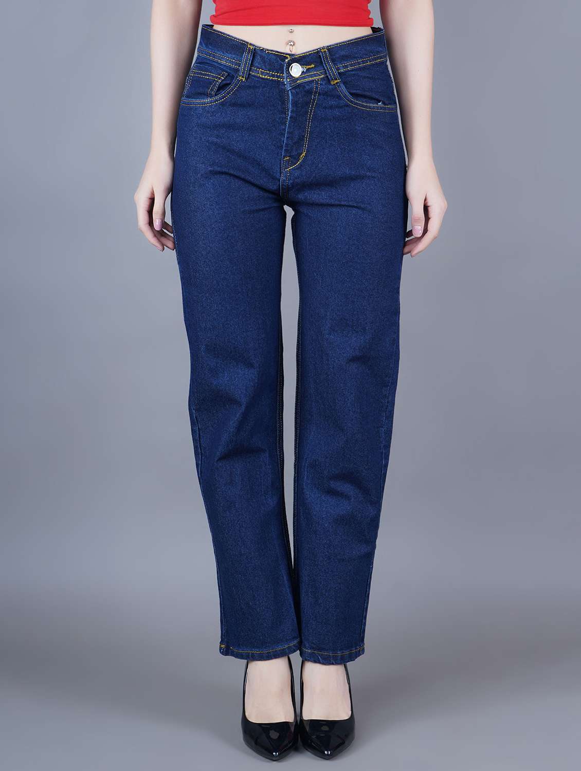 women solid mid rise denim cargo