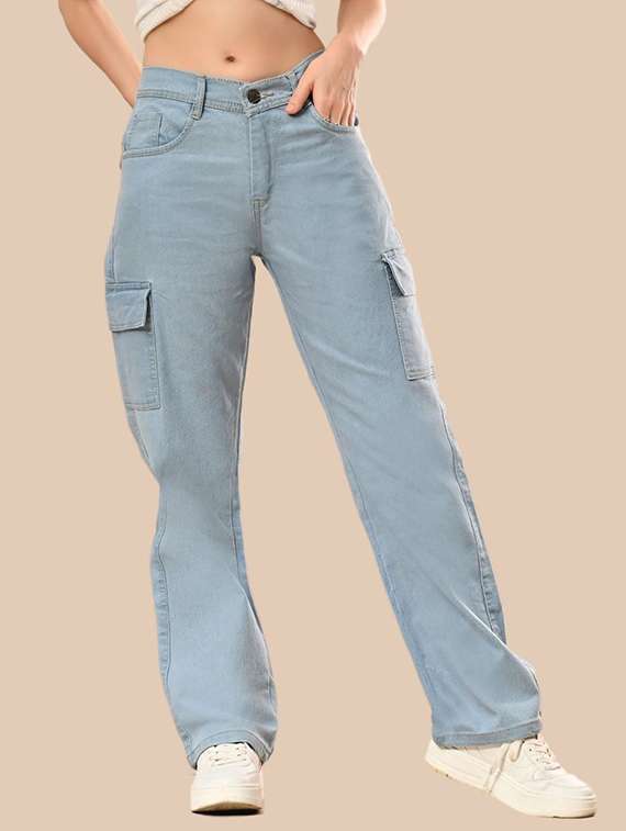 women solid mid rise denim cargo