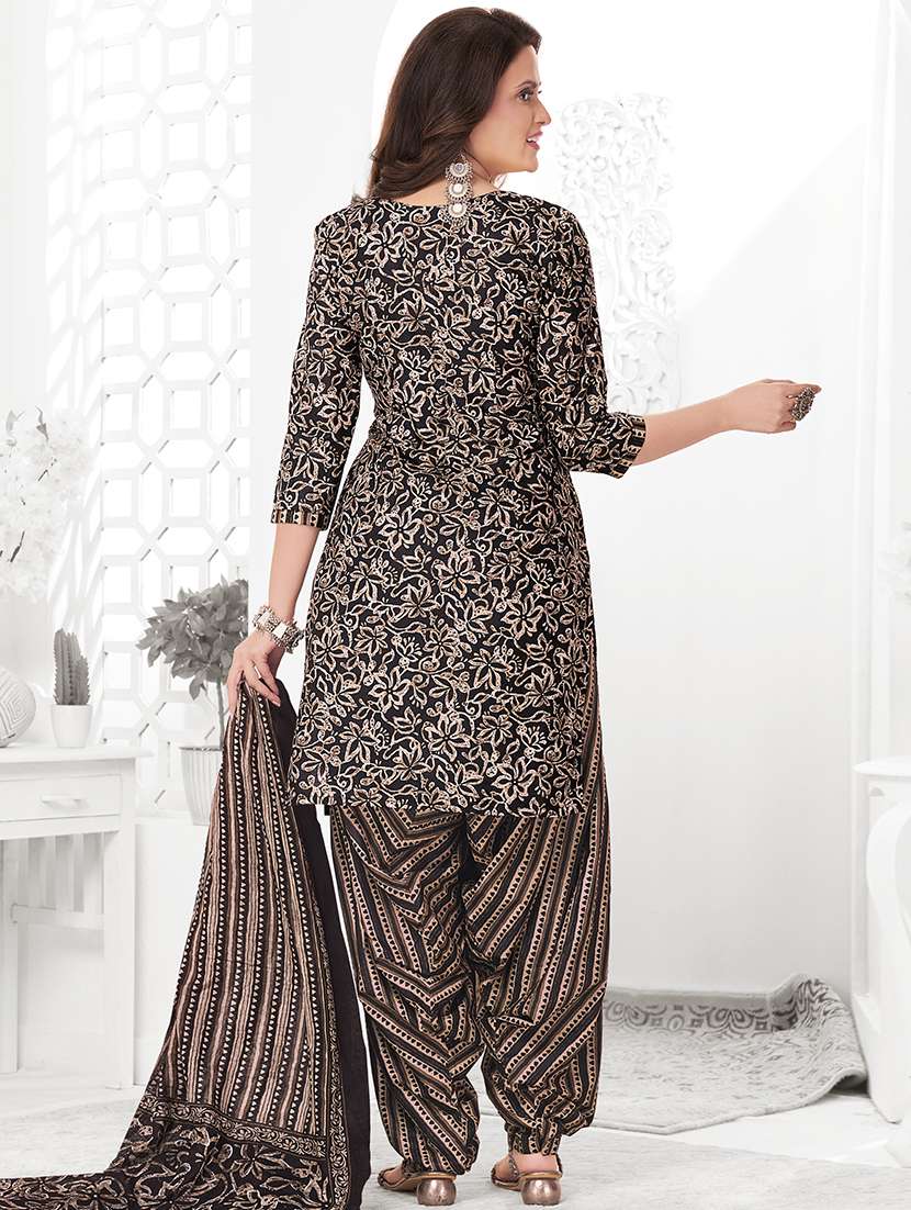 women printed three quarter sleeve kurta patiala with dupatta set - 22241971 -  Standard Image - 2