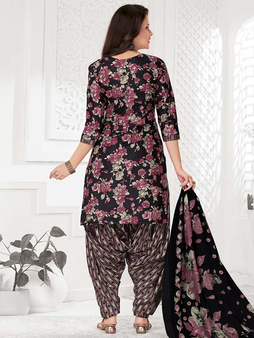 women floral three quarter sleeve kurta patiala with dupatta set - 22241974 -  Standard Image - 2