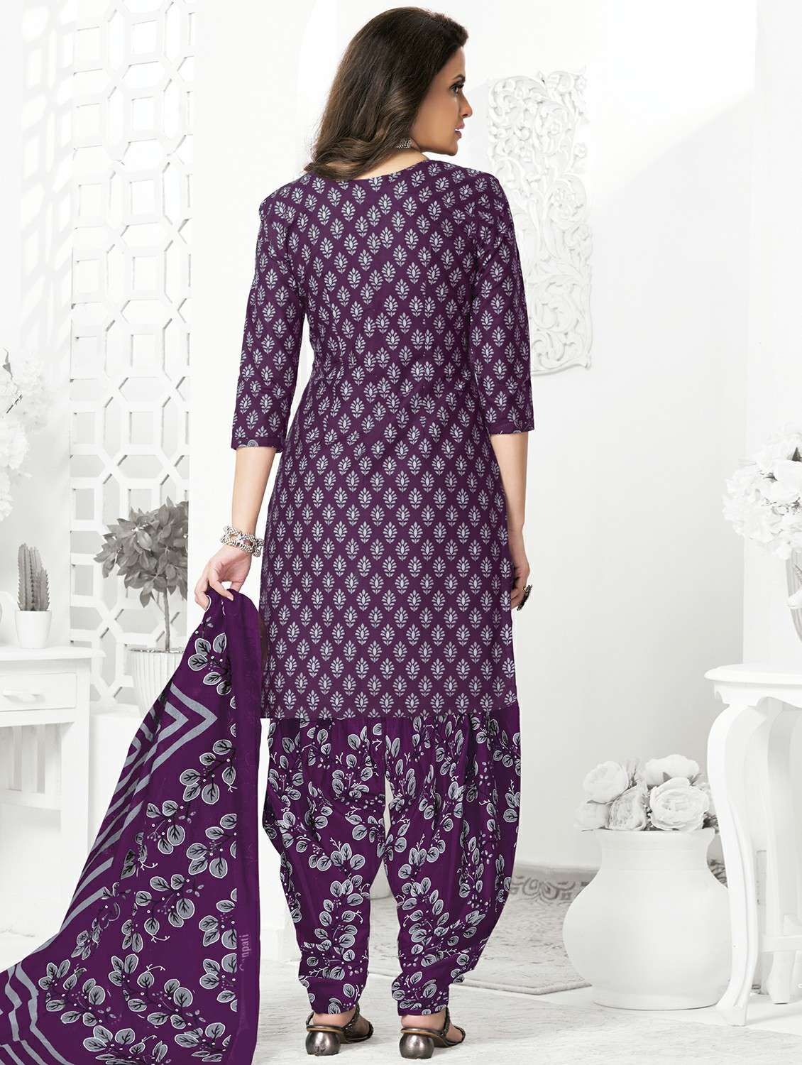 women printed three quarter sleeve kurta patiala with dupatta set - 22241979 -  Standard Image - 2