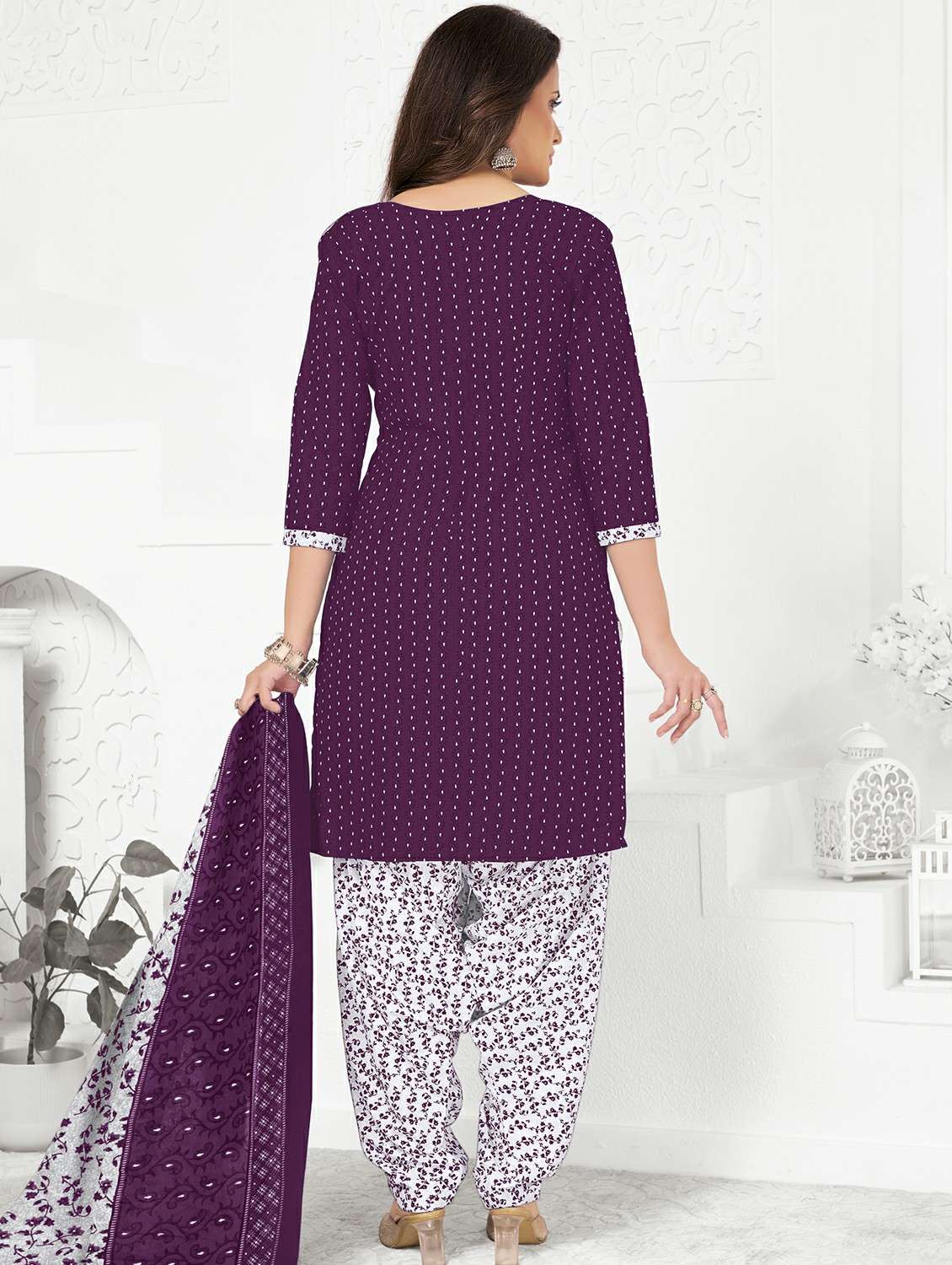 women printed three quarter sleeve kurta patiala with dupatta set - 22241986 -  Standard Image - 2