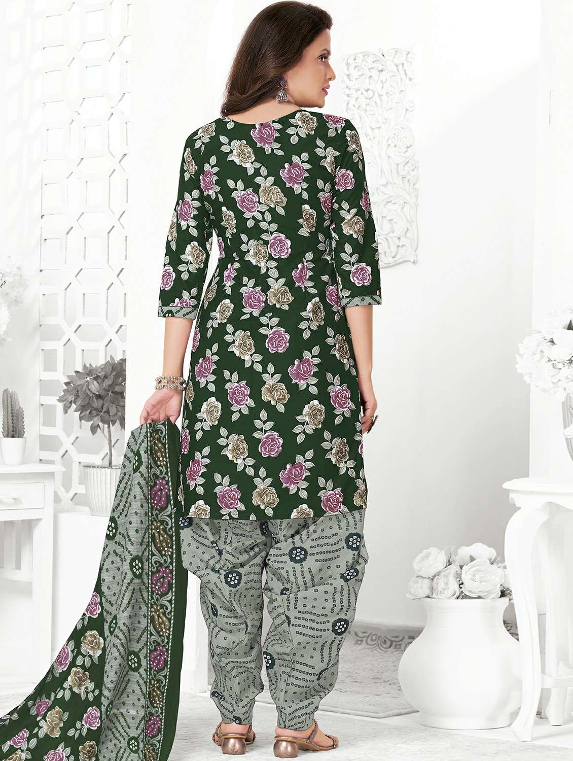 women floral three quarter sleeve kurta patiala with dupatta set - 22241997 -  Standard Image - 2