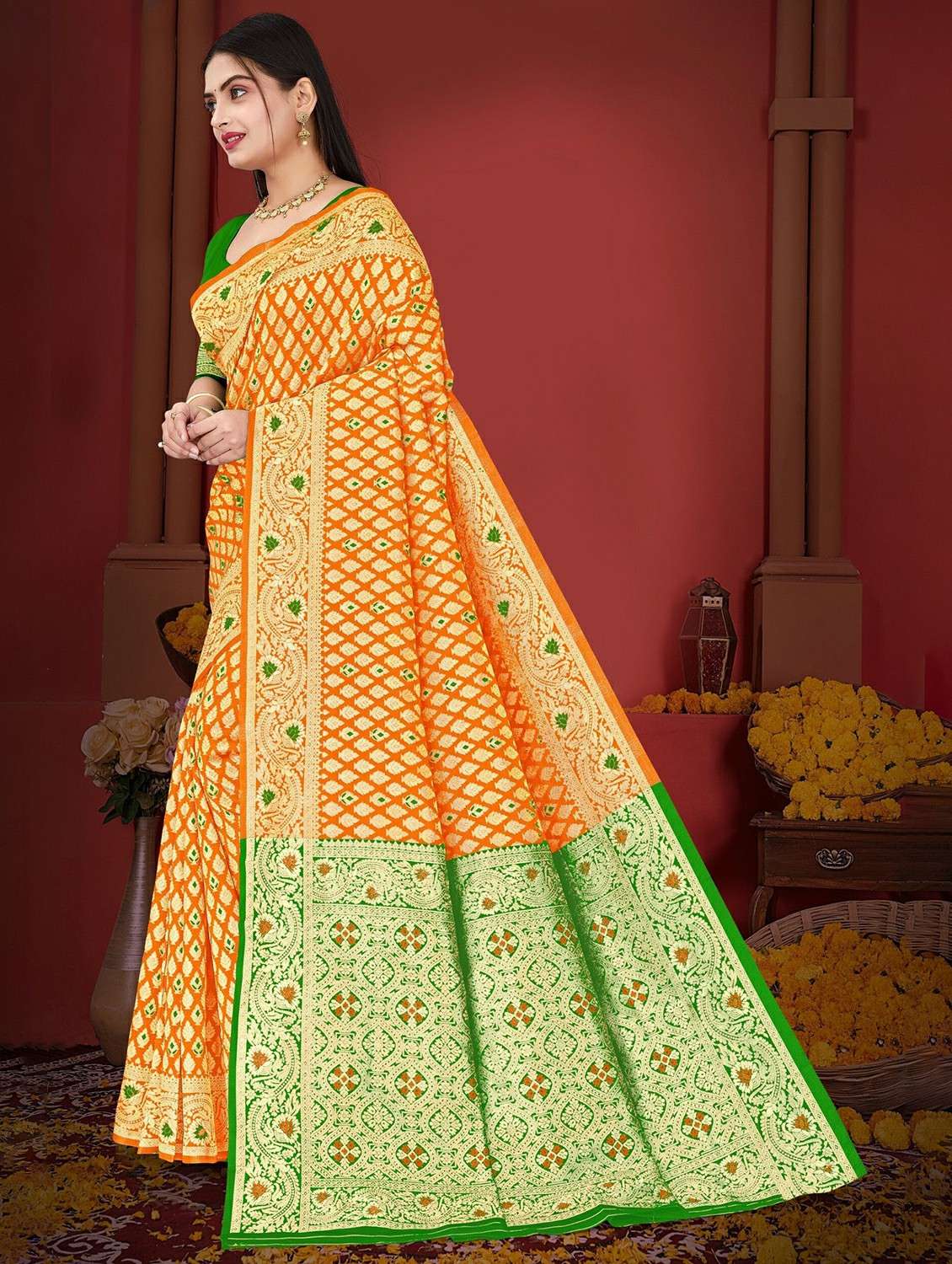 women self design banarasi saree with blouse - 22243627 -  Standard Image - 2