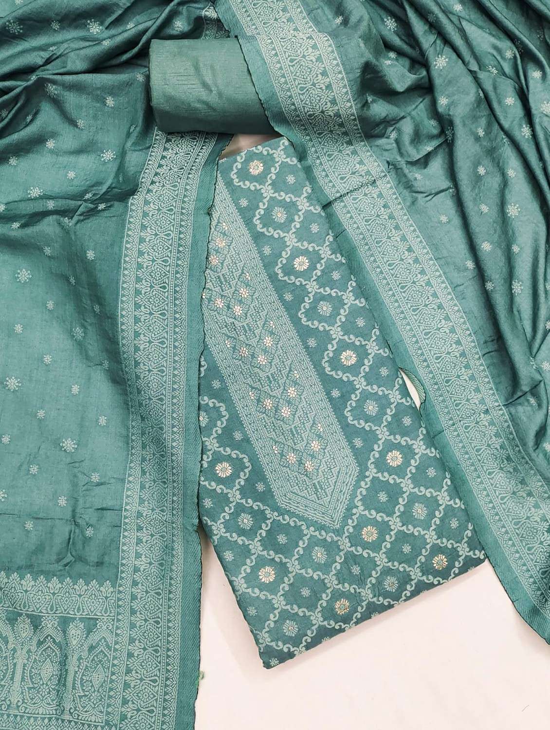 women self design embroidered suit set - 22244163 -  Standard Image - 2