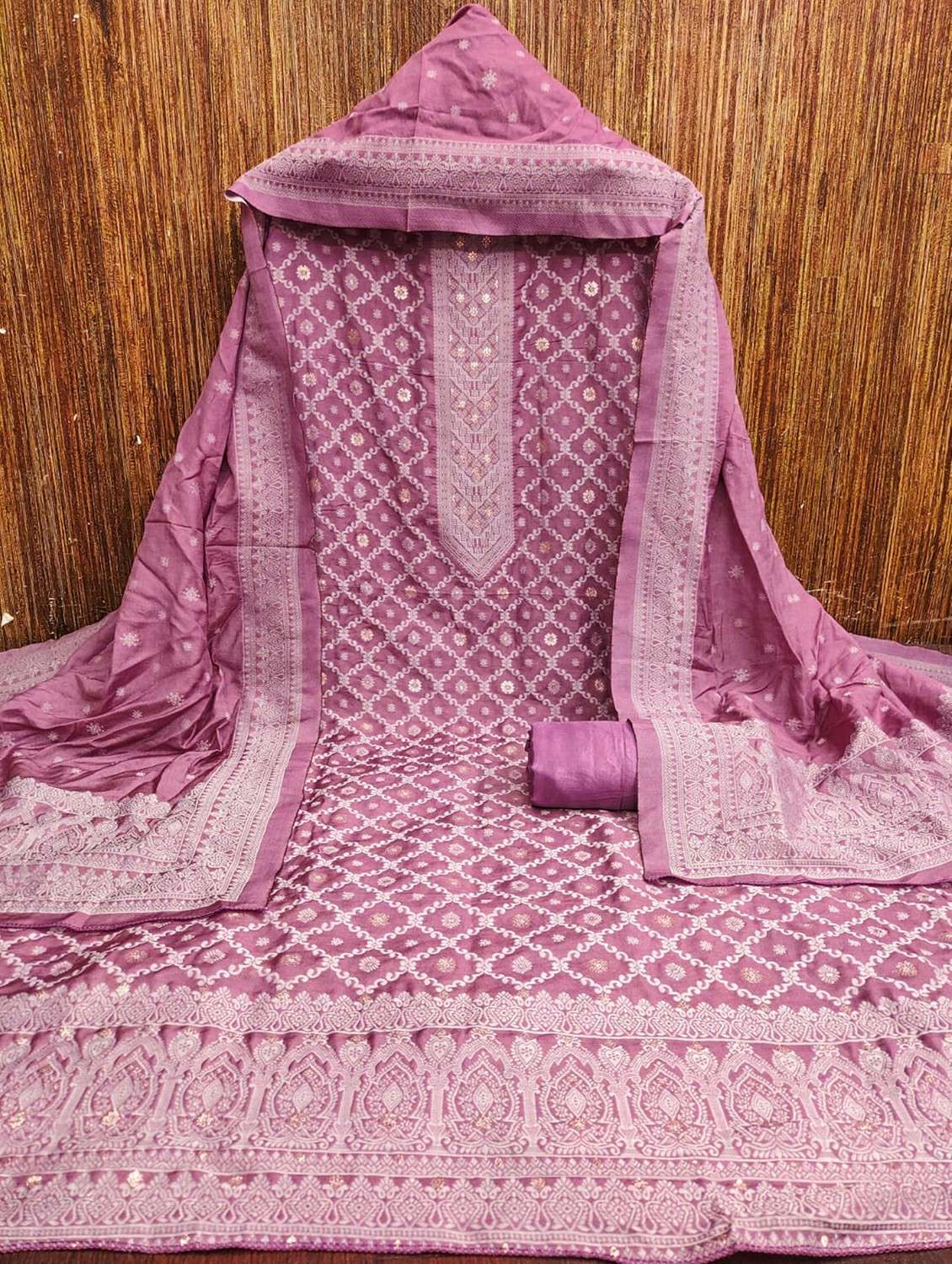 women self design embroidered suit set - 22244166 -  Standard Image - 2