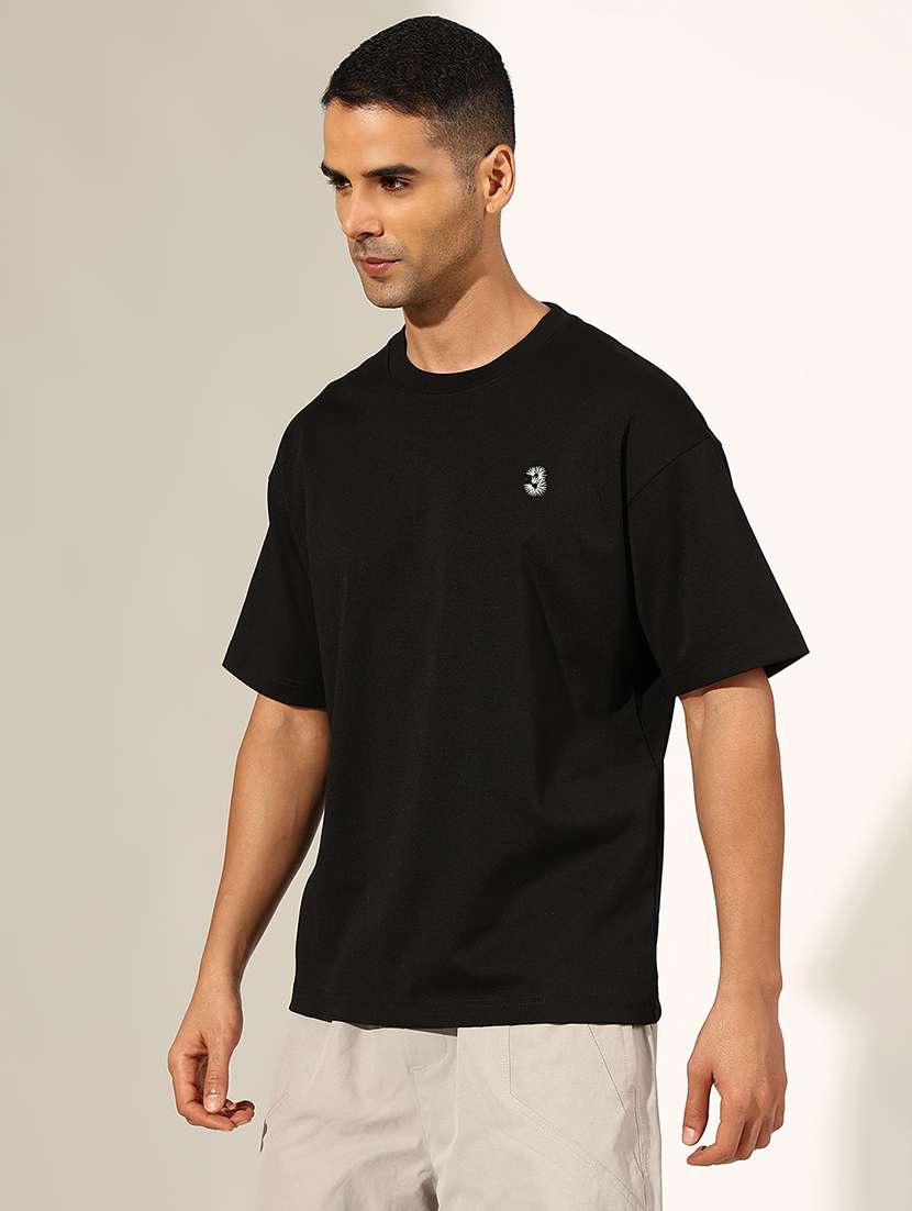 men solid short sleeve loose fit t-shirt - 22244226 -  Standard Image - 2