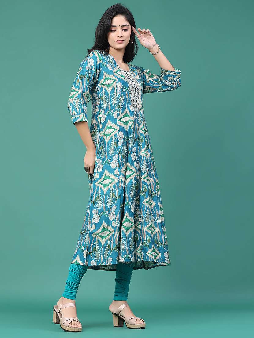 women printed three quarter sleeve kurta leggings set - 22246347 -  Standard Image - 2