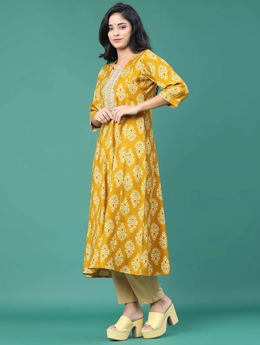 women printed three quarter sleeve kurta pant set - 22246351 -  Standard Image - 2