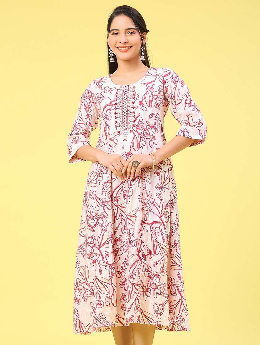 women printed three quarter sleeves flared kurta