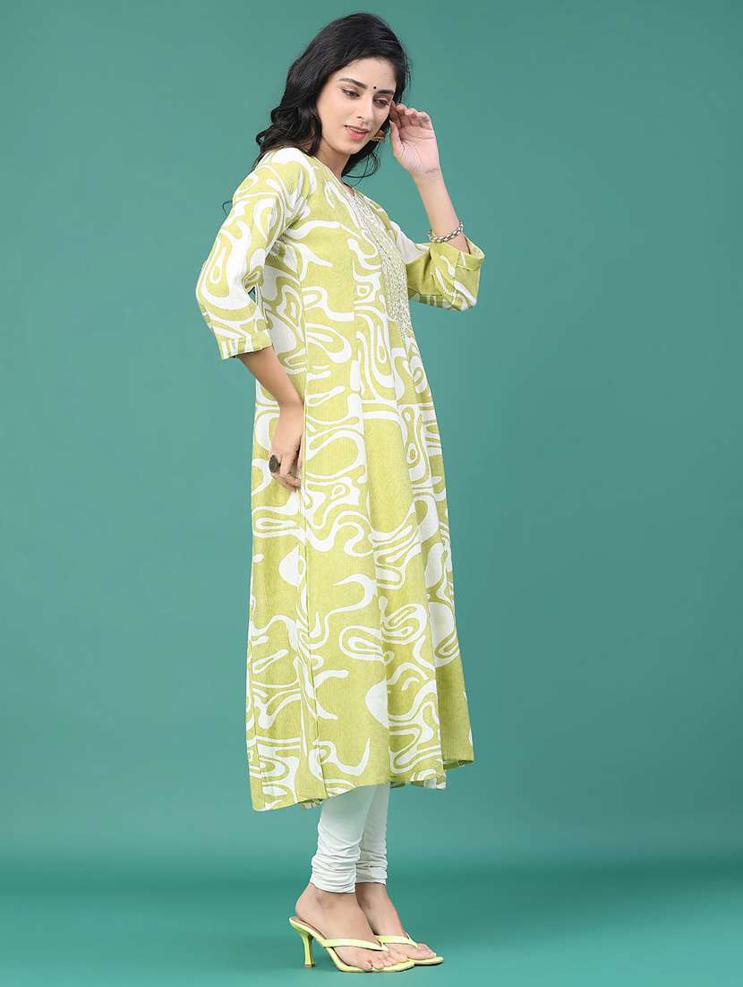 women printed three quarter sleeve kurta leggings set - 22246356 -  Standard Image - 2