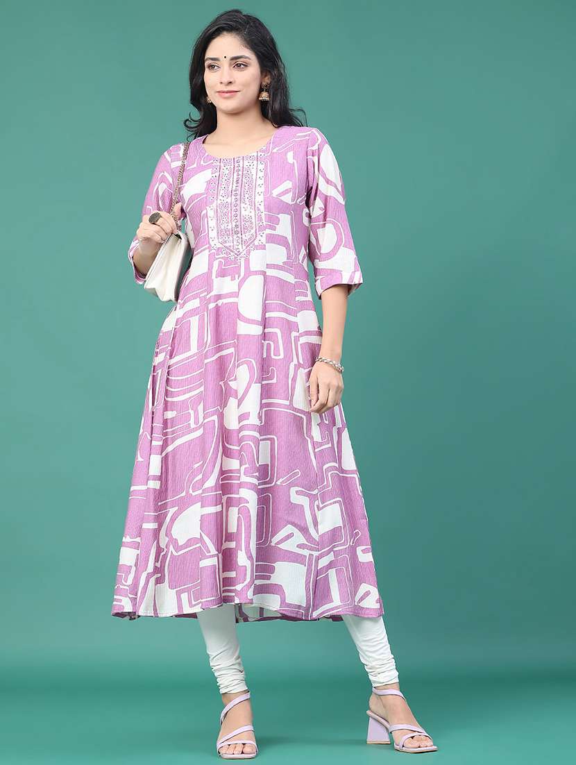 women printed three quarter sleeve kurta leggings set