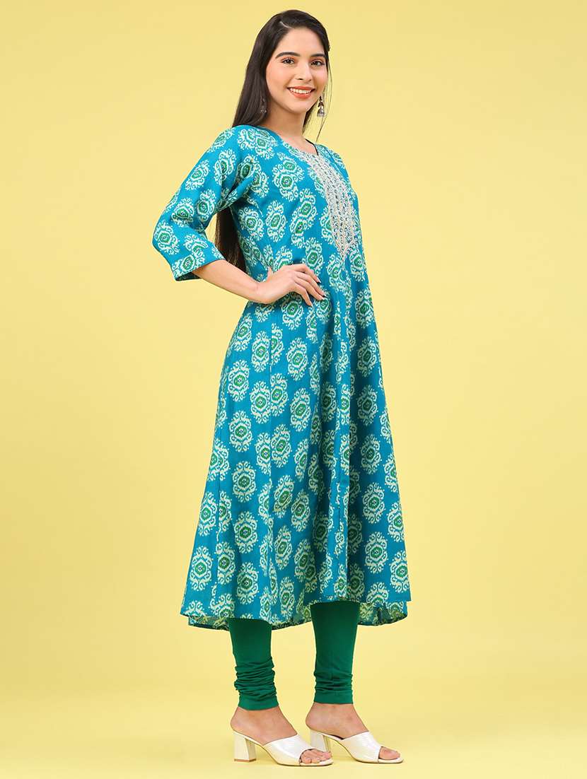 women printed three quarter sleeve kurta - 22246364 -  Standard Image - 2