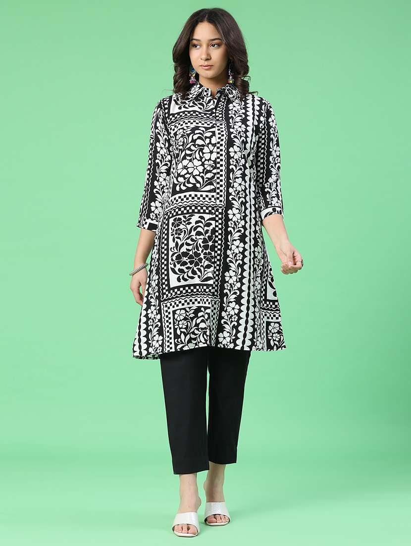 Women Printed Three Quarter Sleeves A-line Kurta - 22246818 -  Standard Image - 2