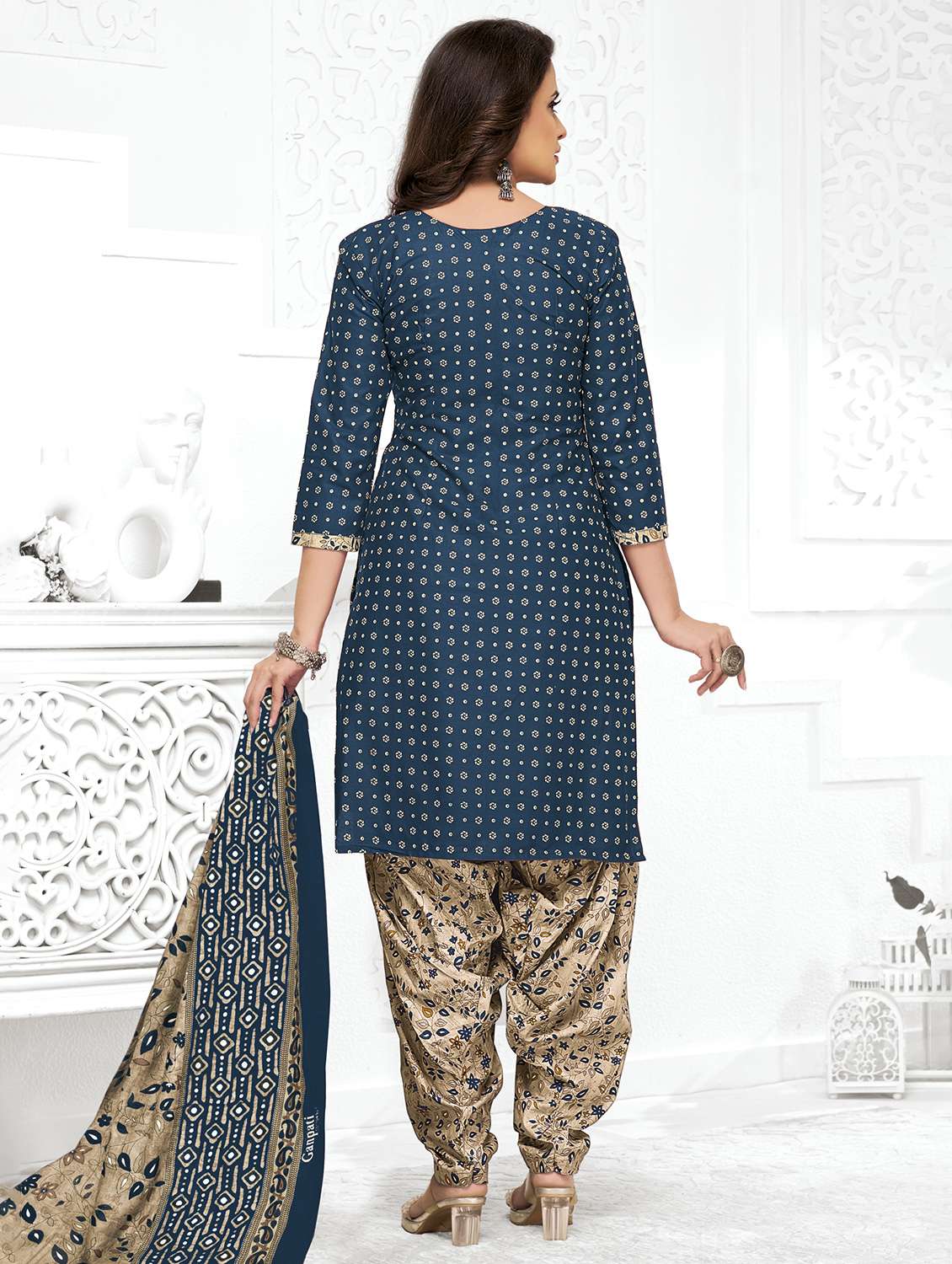 women printed three quarter sleeve kurta patiala with dupatta set - 22253304 -  Standard Image - 2