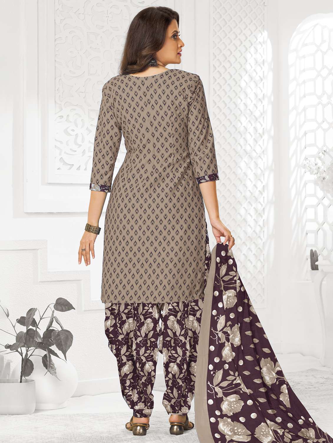 women printed three quarter sleeve kurta patiala with dupatta set - 22253324 -  Standard Image - 2