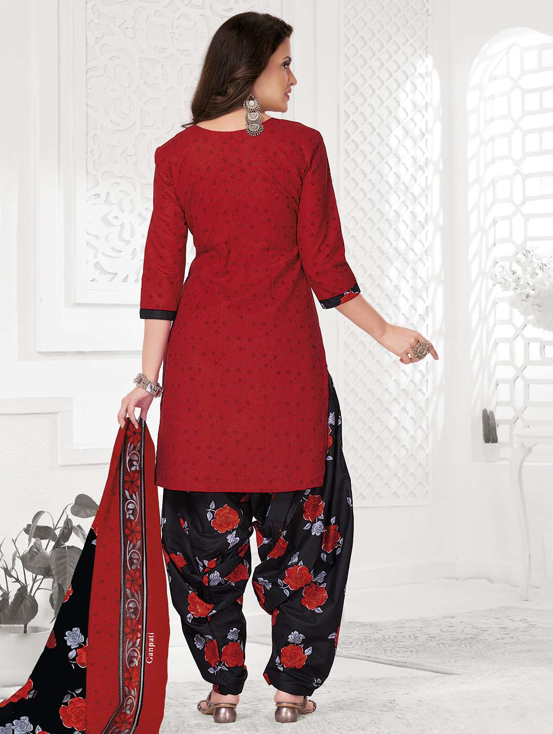 women printed three quarter sleeve kurta patiala with dupatta set - 22253335 -  Standard Image - 2