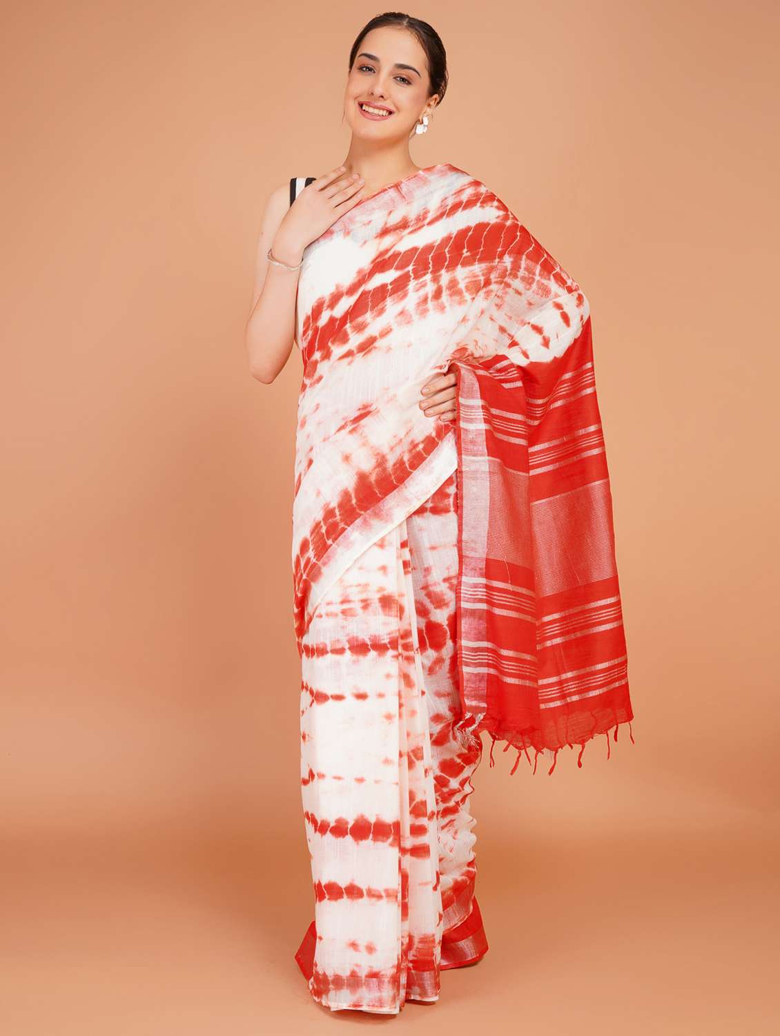 women tie & dye printed saree with blouse - 22253414 -  Standard Image - 2