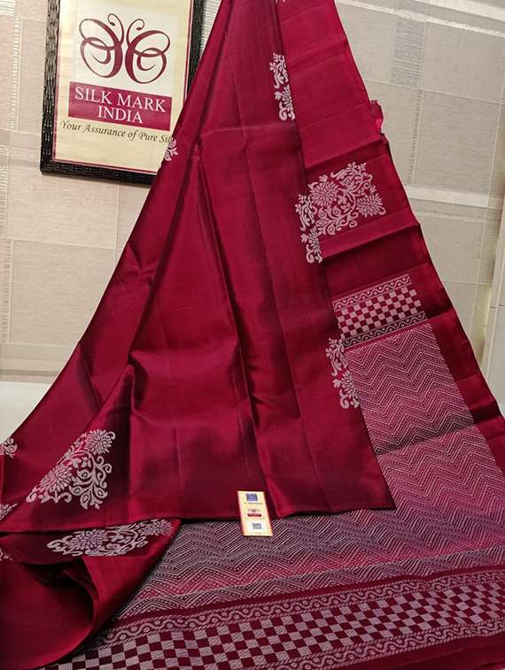 women self design banarasi saree with blouse - 22253514 -  Standard Image - 2
