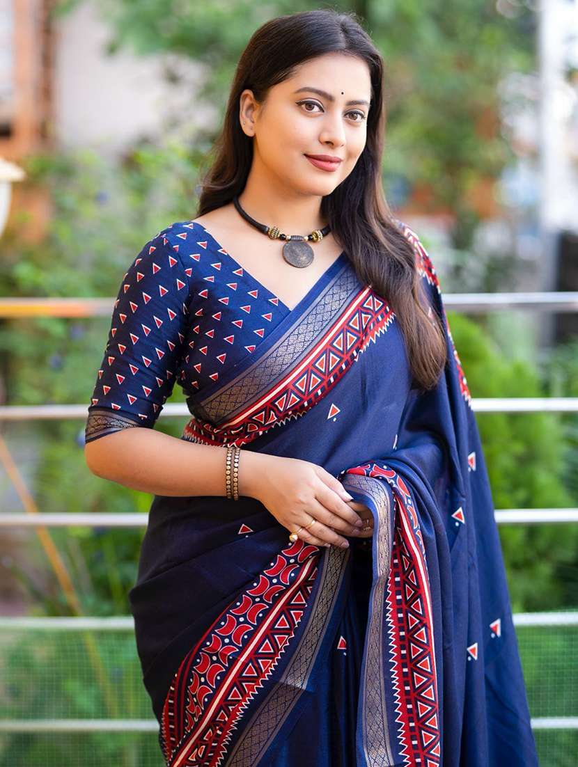 women printed casual wear saree with blouse - 22253521 -  Standard Image - 2