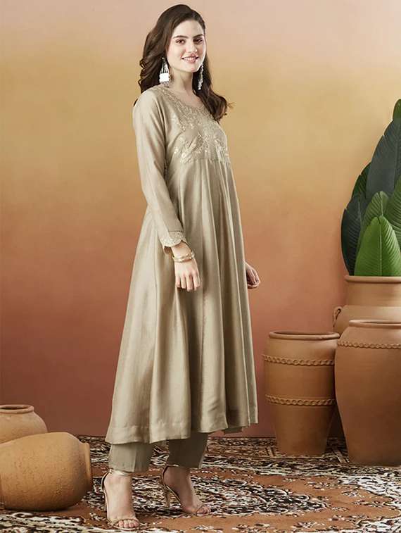 women solid with work long sleeve kurta pant with dupatta set - 22253559 -  Standard Image - 2