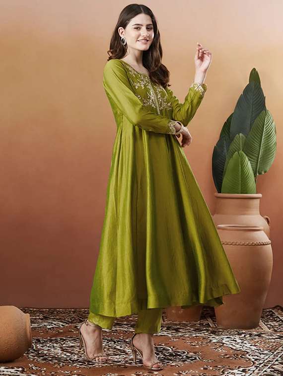 women solid with work long sleeve kurta pant with dupatta set - 22253560 -  Standard Image - 2