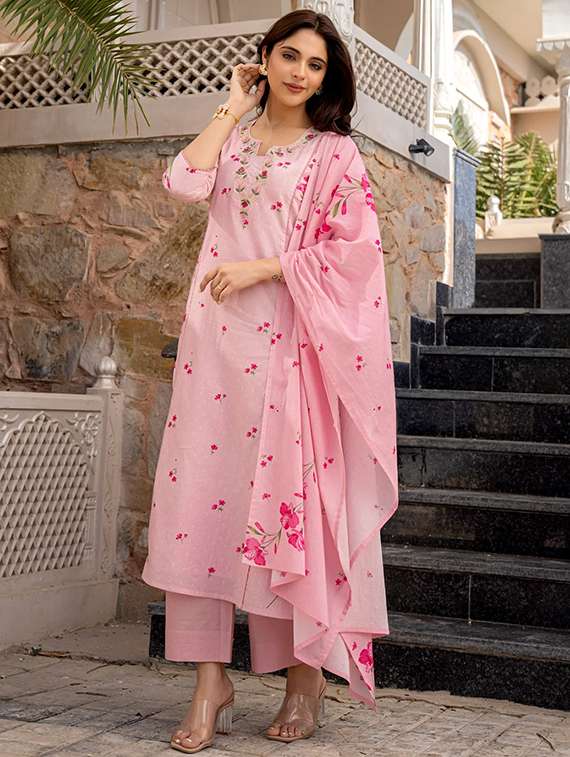 women floral three quarter sleeve kurta pant with dupatta set - 22253573 -  Standard Image - 2