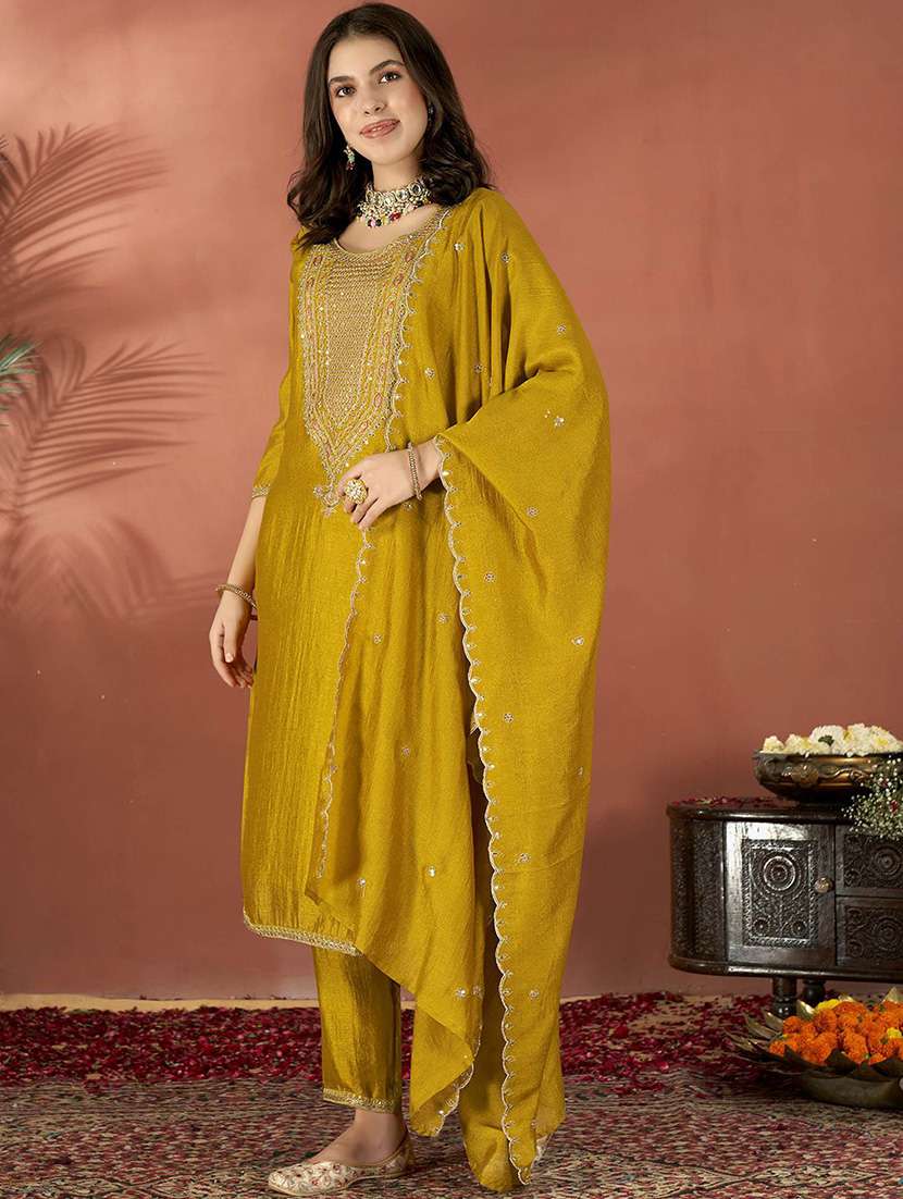women solid with work three quarter sleeve kurta pant with dupatta set - 22253584 -  Standard Image - 2