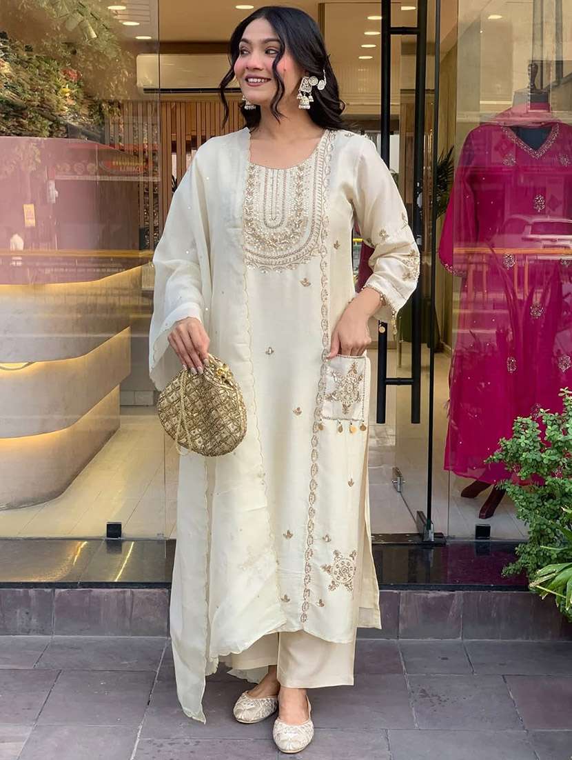 women solid with work three quarter sleeve kurta pant with dupatta set - 22253586 -  Standard Image - 2