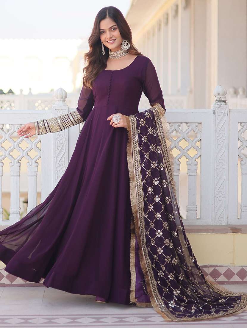 women solid with work long sleeve kurta with dupatta set - 22253881 -  Standard Image - 2