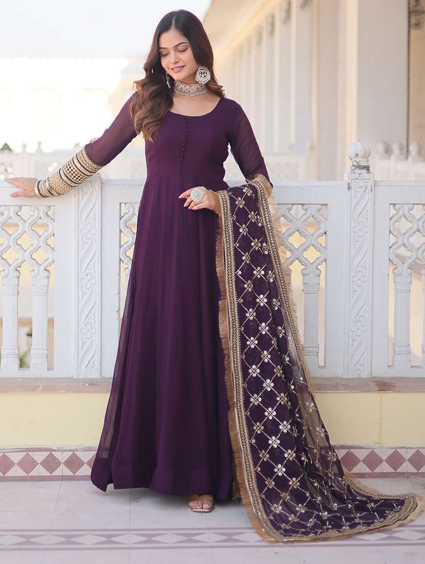 women solid with work long sleeve kurta with dupatta set - 22253915 -  Standard Image - 2