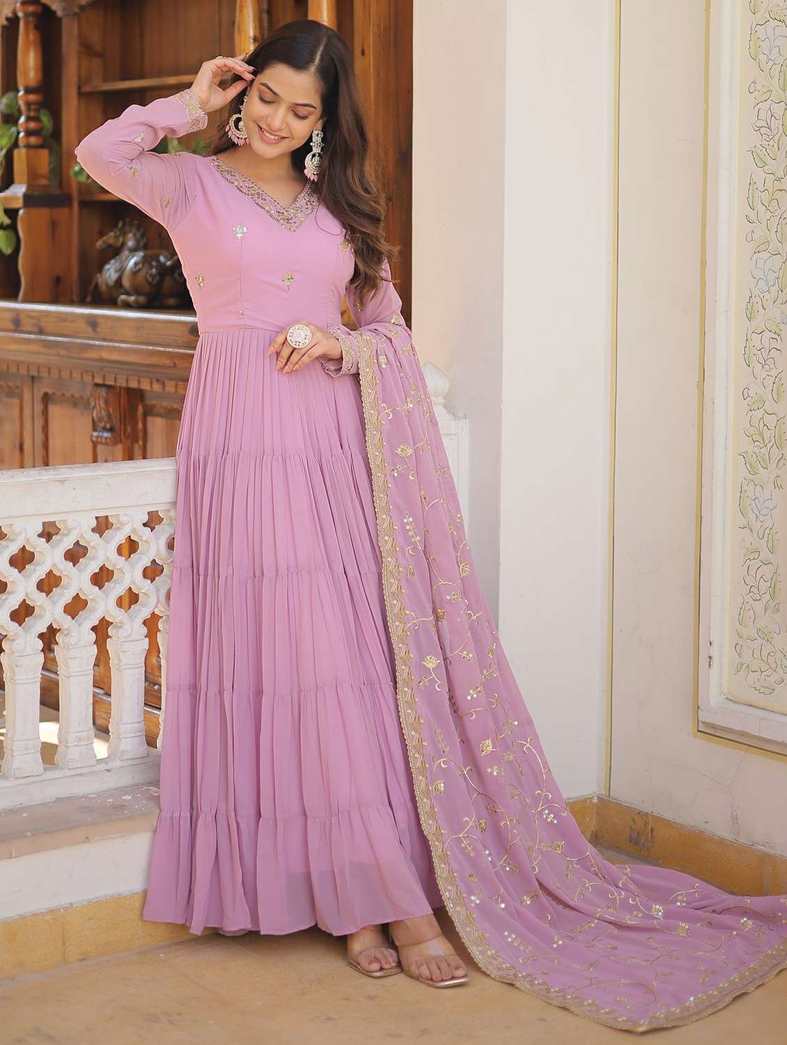 women solid with work long sleeve kurta with dupatta set - 22253940 -  Standard Image - 2