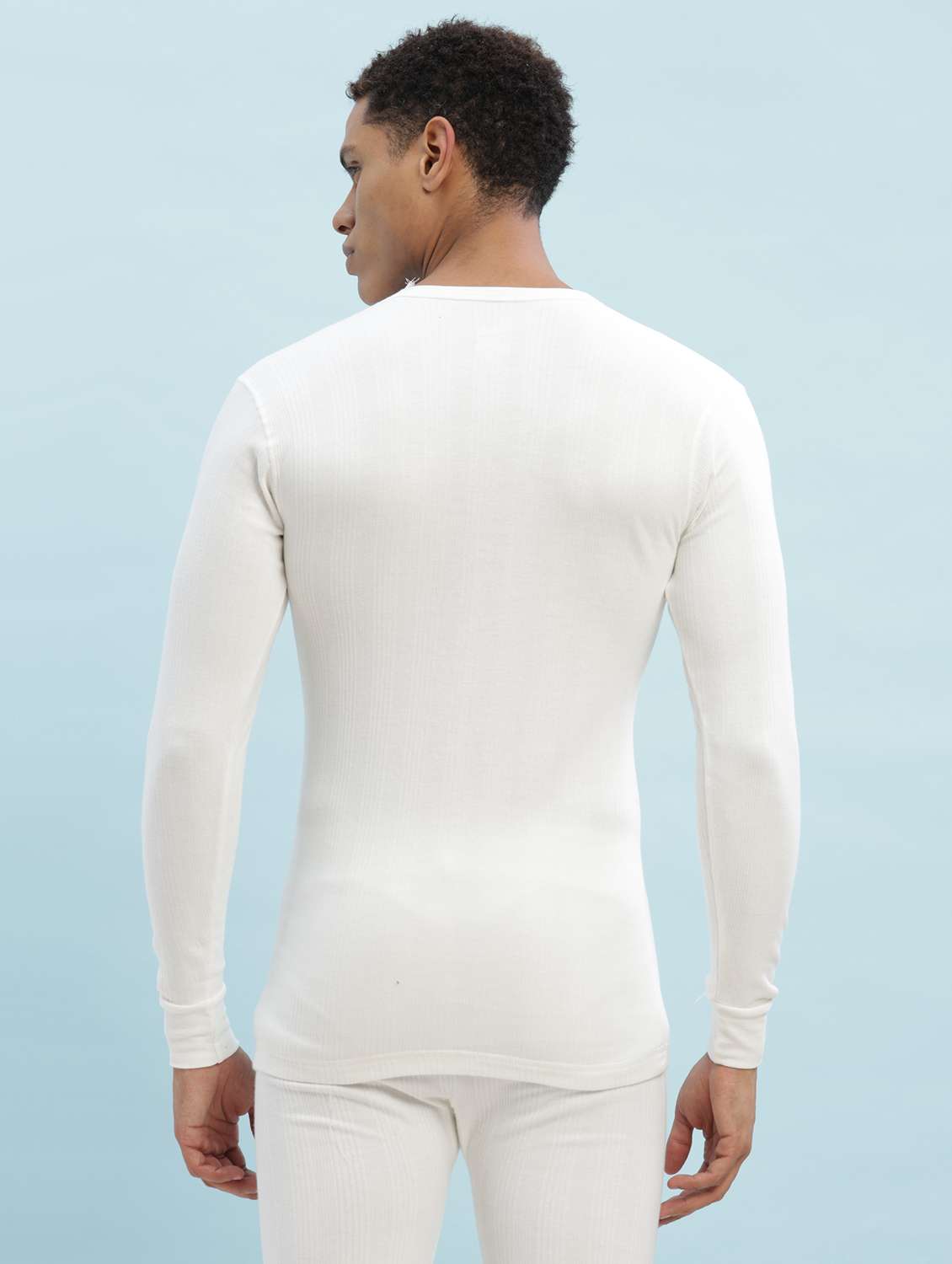 men solid full sleeve thermal top - 22253987 -  Standard Image - 2