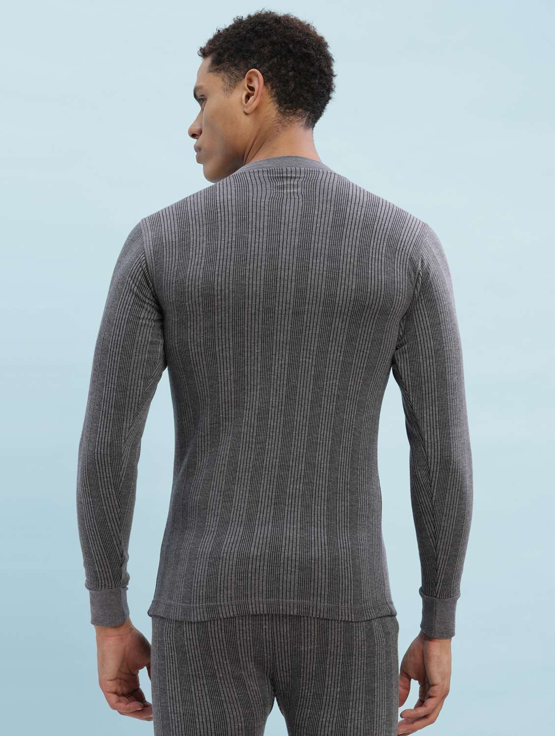 men solid full sleeve thermal top - 22253997 -  Standard Image - 2