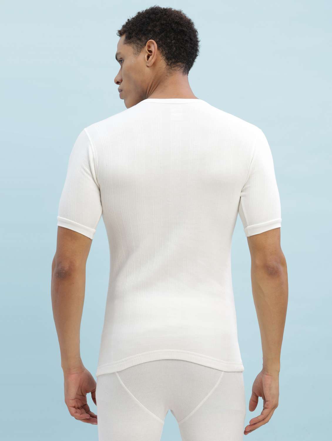 men solid half sleeve thermal top - 22254011 -  Standard Image - 2