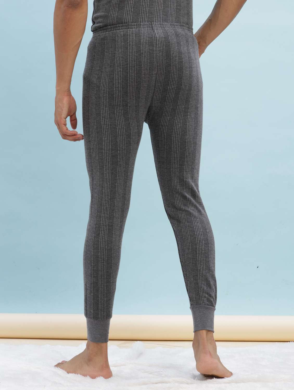 men solid mid rise thermal bottom - 22254033 -  Standard Image - 2