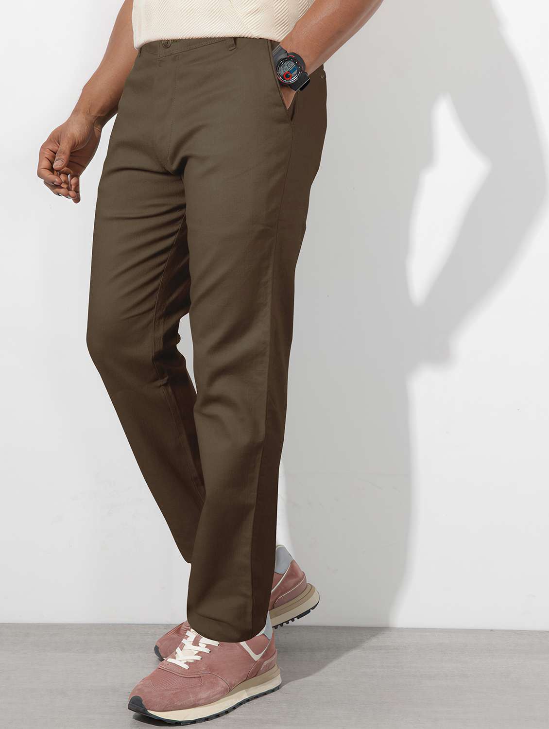 men solid mid rise straight fit chinos  - 22254933 -  Standard Image - 2