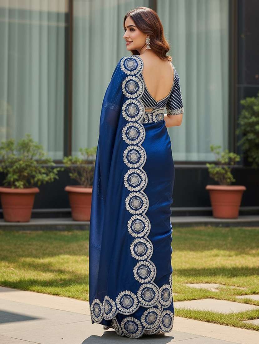 women solid with embroidered bordered saree with blouse - 22255074 -  Standard Image - 2