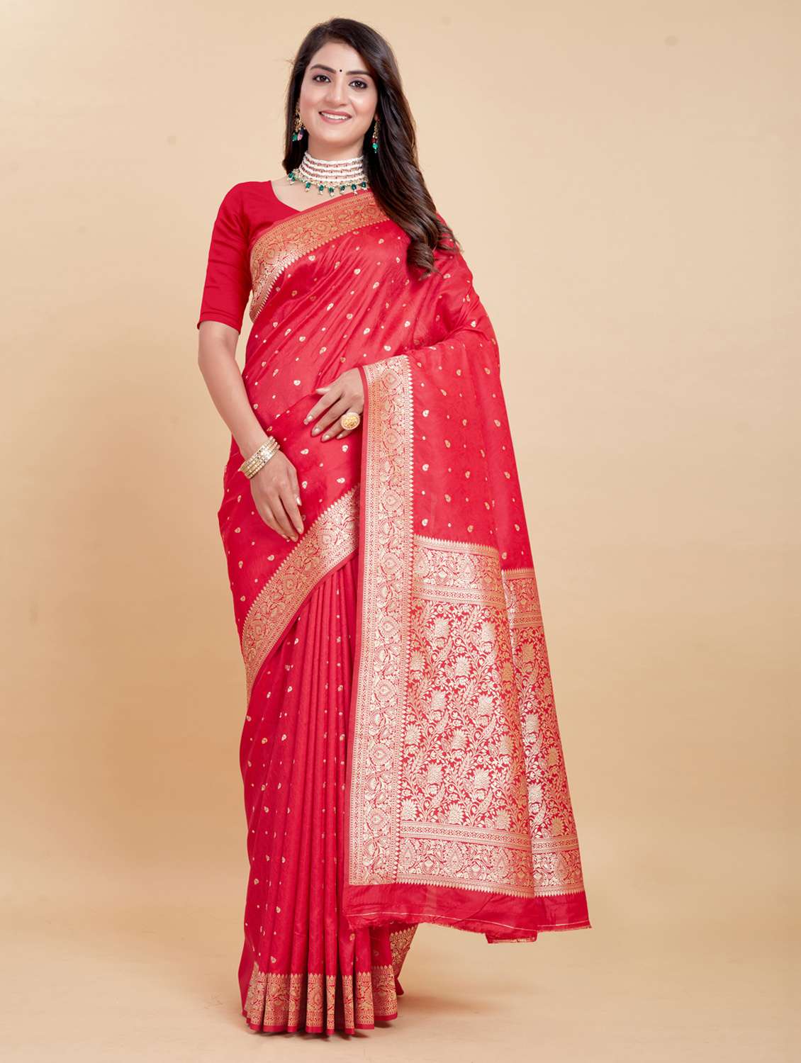 women self design banarasi saree with blouse