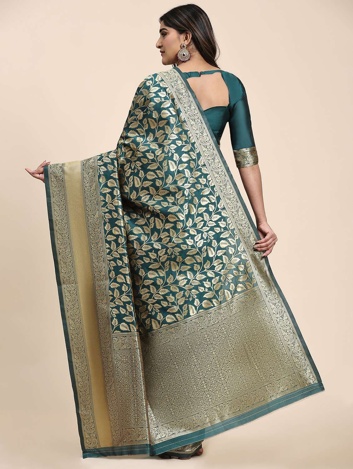 women self design banarasi saree with blouse - 22255534 -  Standard Image - 2