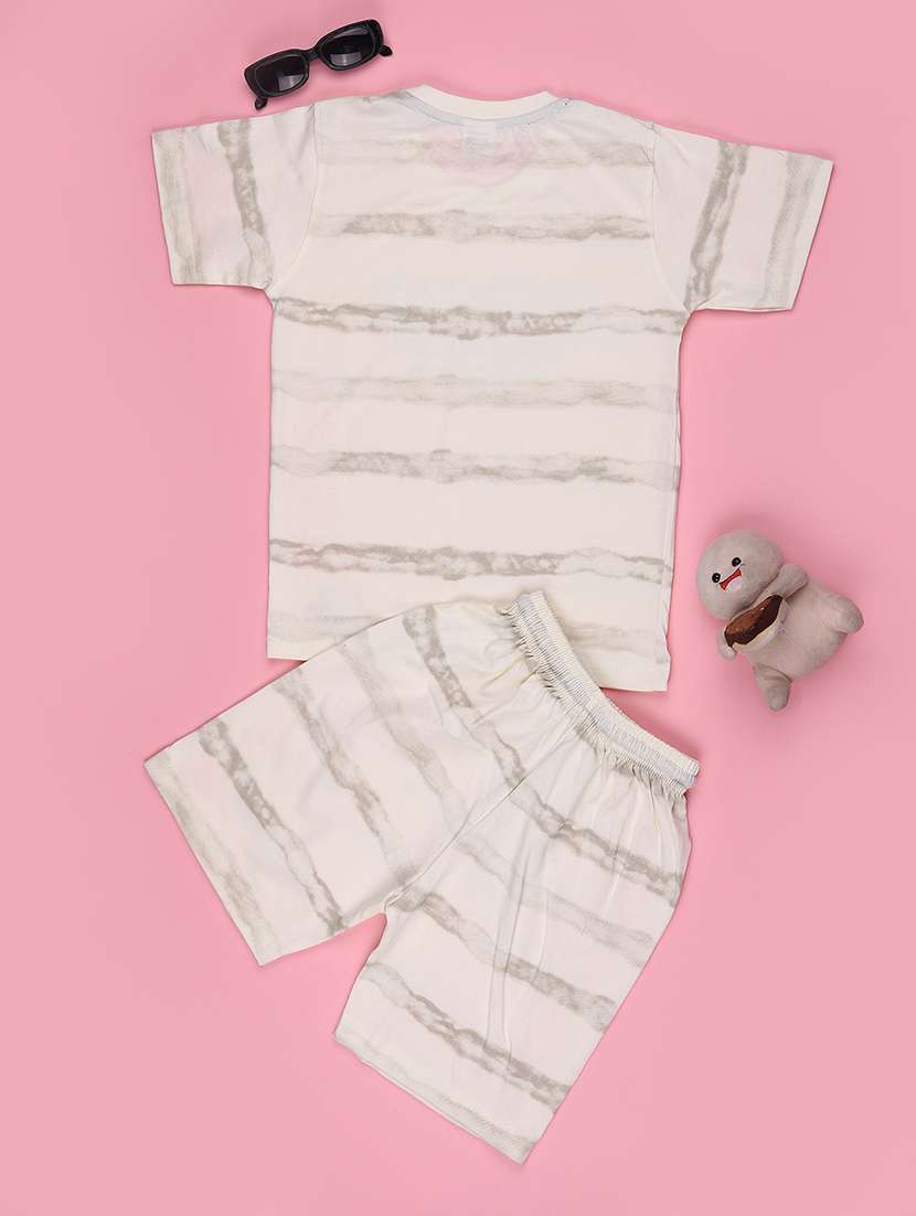 boys printed round neck t-shirt and shorts co-ord set - 22257806 -  Standard Image - 2