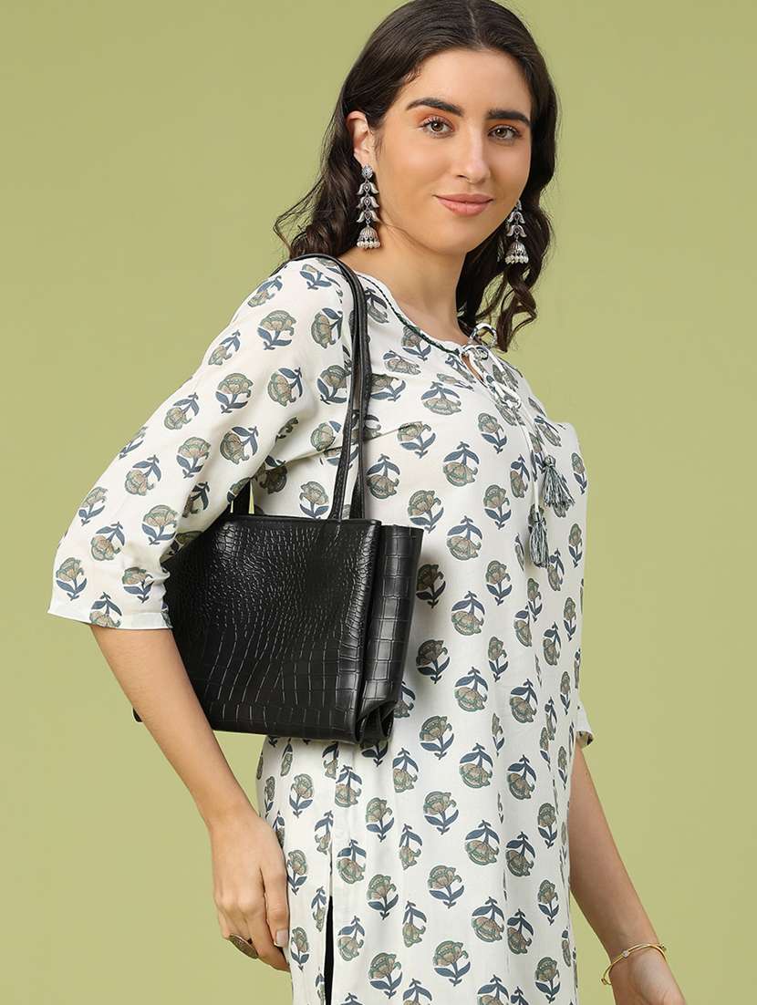 women floral three quarter sleeve straight kurta - 22257933 -  Standard Image - 2