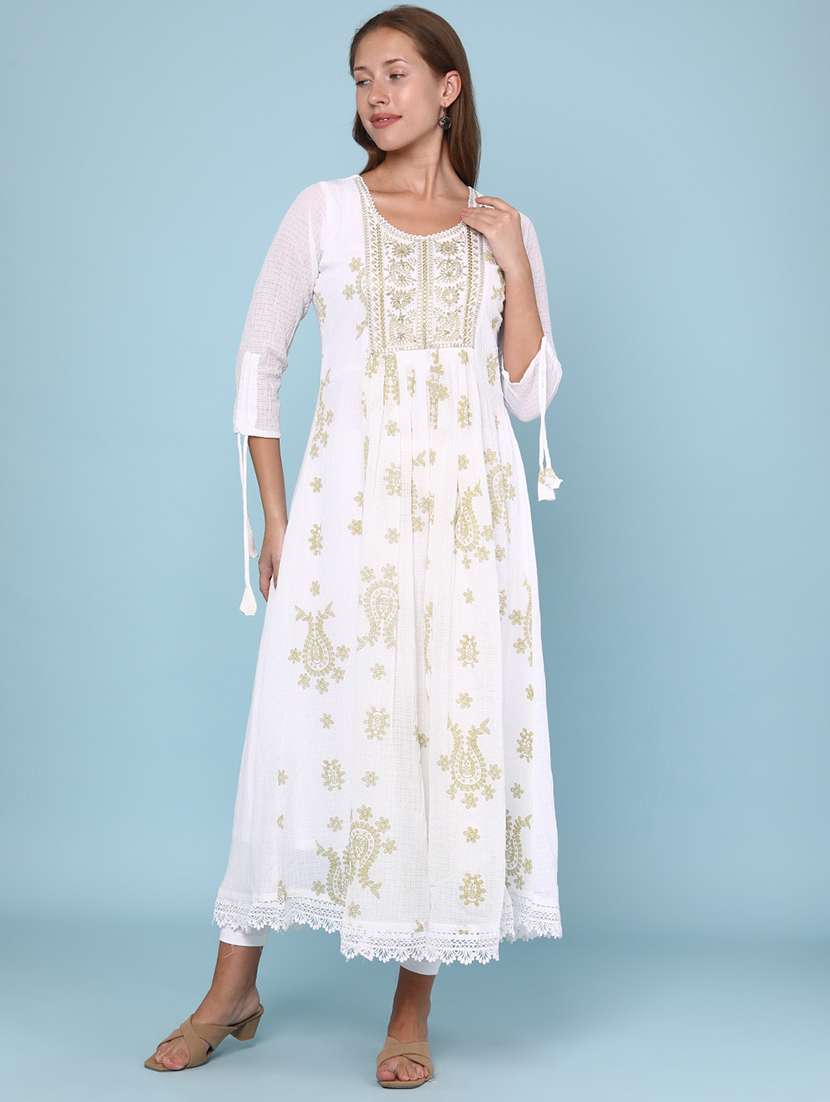 women printed three quarter sleeve flared kurta - 22258658 -  Standard Image - 2