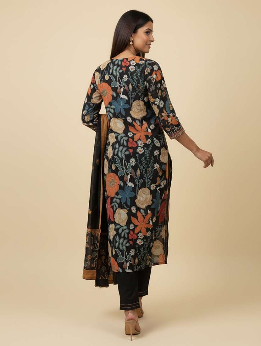 women floral three quarter sleeve kurta pant with dupatta set - 22258857 -  Standard Image - 2