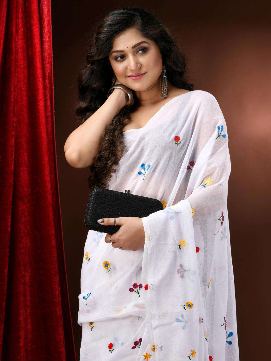 women solid with work handloom saree - 22261288 -  Standard Image - 2