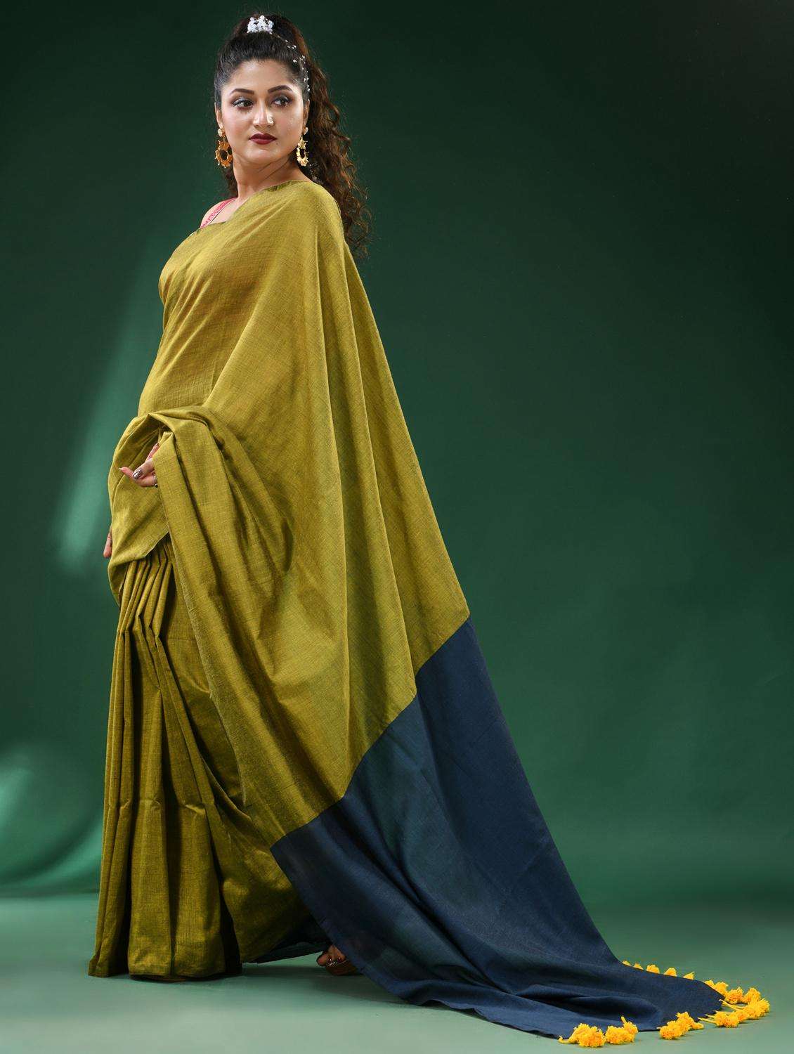 women solid handloom saree - 22261454 -  Standard Image - 2