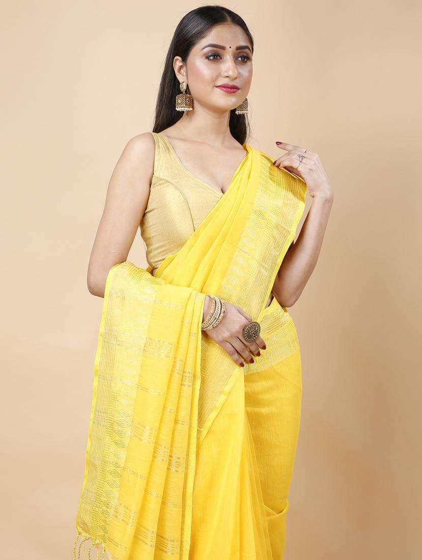 women solid with bordered saree with blouse - 22262108 -  Standard Image - 2