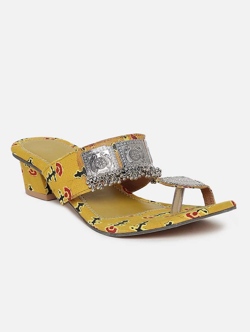 women embellished one toe block heel sandal